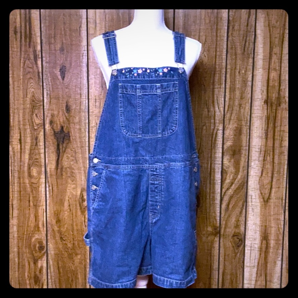 Cherokee denim bib short overalls
